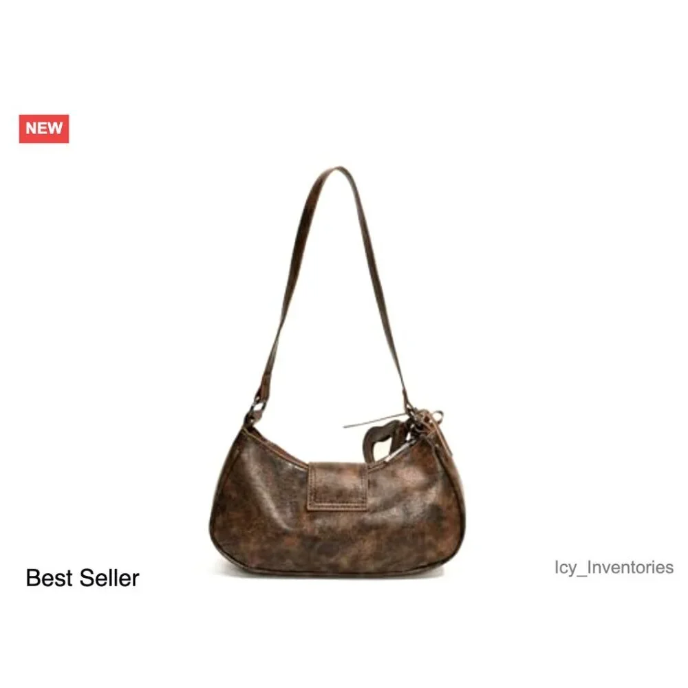 Vintage Y2K Hobo Shoulder Bag with Buckle and Coin Purse